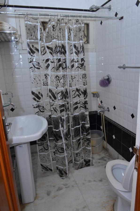 Sandy'S Homestay Jammu Bagian luar foto